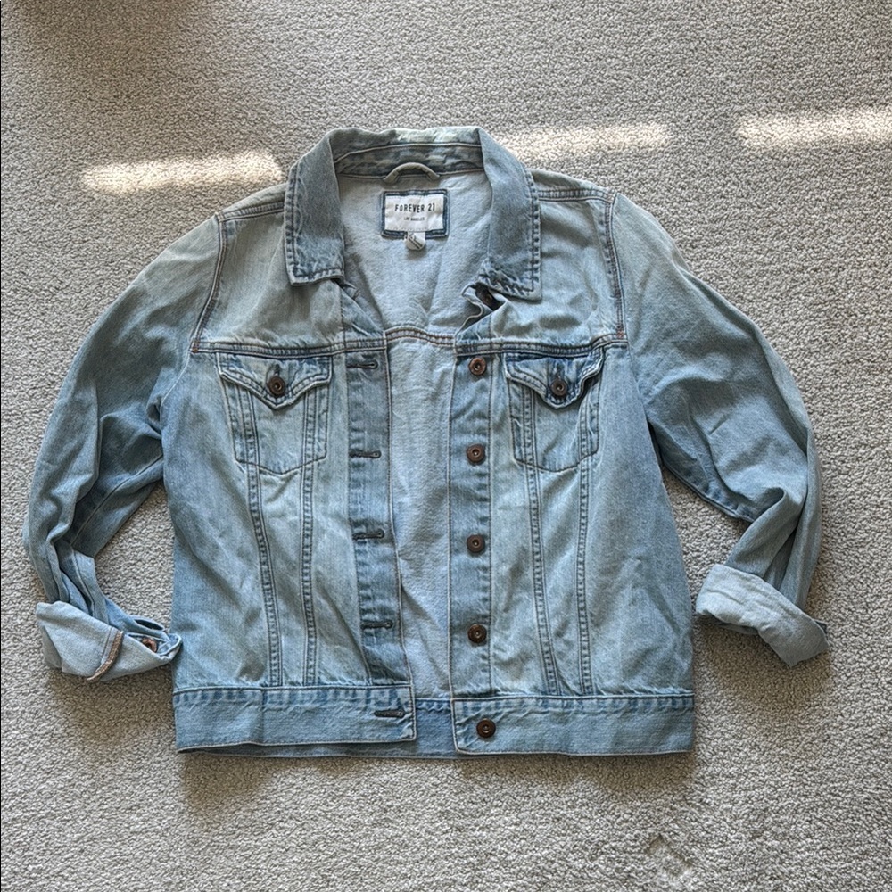 3 for $25 ❤️ // Forever 21 Denim Jacket